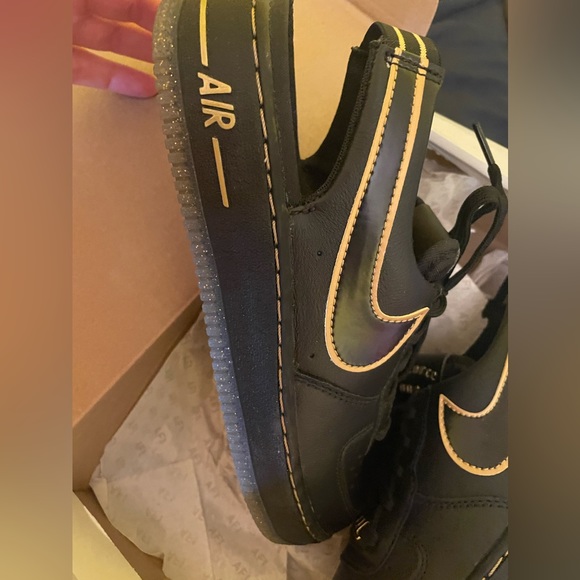 New In Box Nike Air Force One VTF Gold and Black slingback - Picture 9 of 10